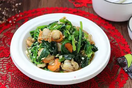 Spinach platter