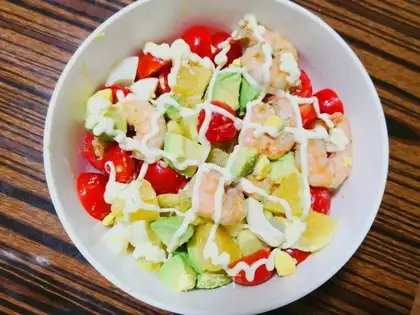 Cream salad