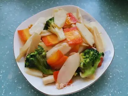 Three-coloured fried