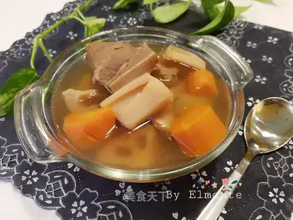 Lotus carrot soup