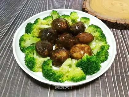 Plum mushrooms