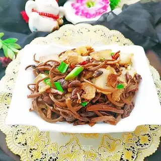 Dry tea mushrooms