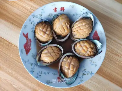 Water the abalone