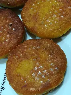 Fried bean buns
