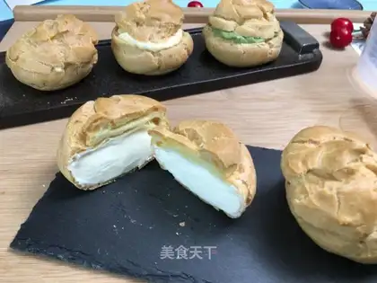 Tasty pickle puff