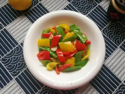 Pire peppers for Dutch beans