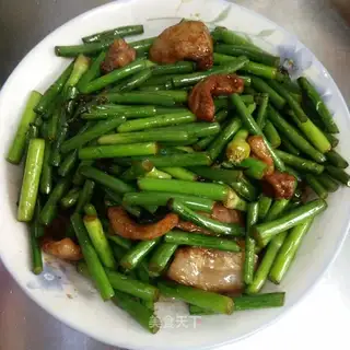 Garlic fried meat