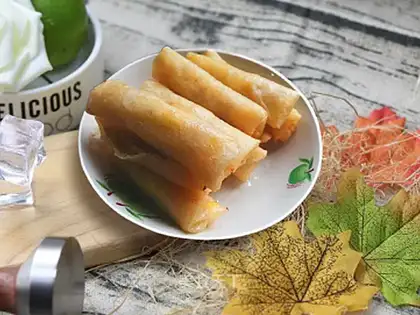 Yellow Spring Roll