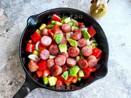 Black pepper beef sausage