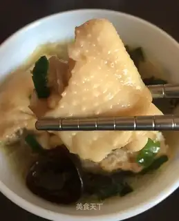 Blackwood, chicken legs, soup