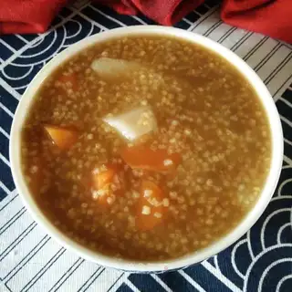 Caramel carrots and rice porridge