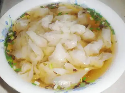 Shrimp skin and seaweed wonton