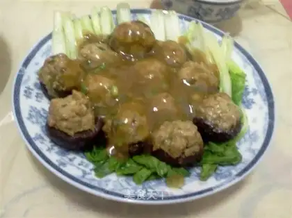 Stuffed winter mushrooms