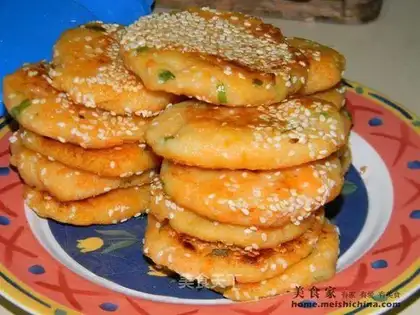 Sweet potato bean dregs sesame cake