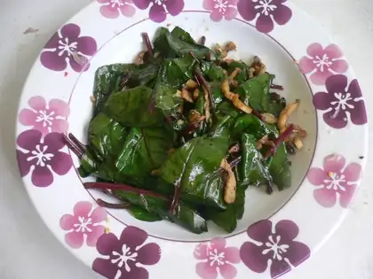 stir-fried emperor seedlings with salted fish