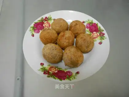 fried taro meatballs