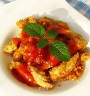 Chicken fillets in tomato sauce