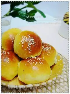 Traditional bean paste bread
