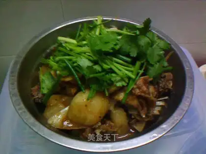 Braised crispy pork with radish