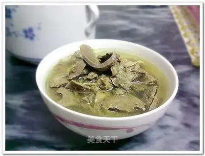 Stewed pork heart with ginseng slices