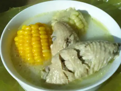 Two-color corn chicken wings casserole
