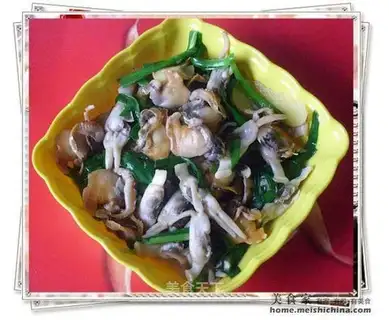 stir-fried clams and clams