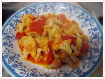 Stewed broccoli in red