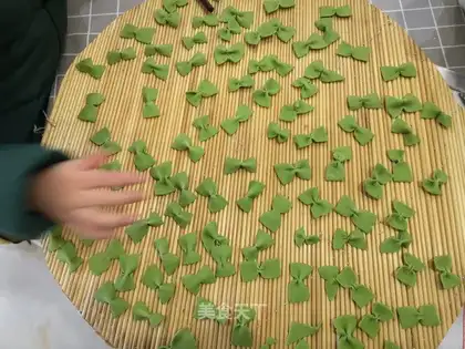 Spinach butterflies
