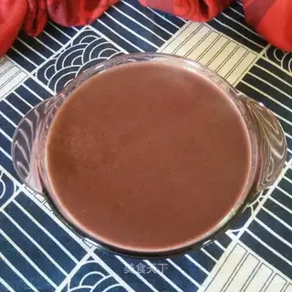 "Red dates, peanuts and rice."