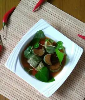Cracker cucumber
