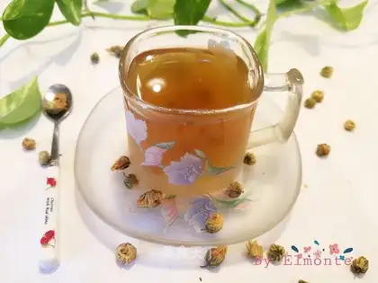 Chicken-bones-breed tea