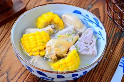 Potato corn chicken soup