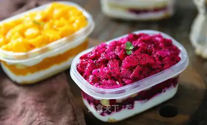 Fruit box cake