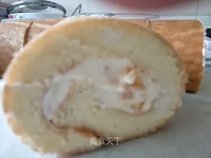 Mango cream roll