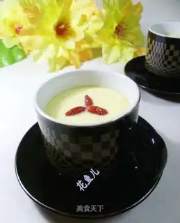 Coconut egg pudding