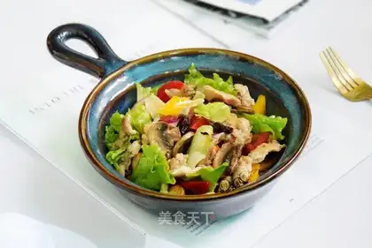 Chicken and veggie salad