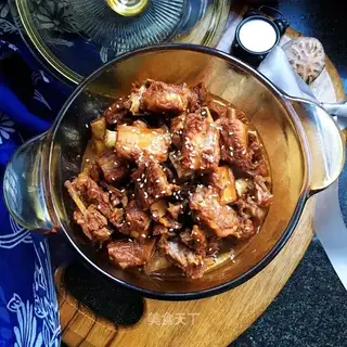 Red drunk ribs