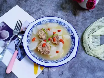Carrot bone soup