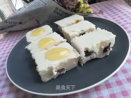 raisin rice cake