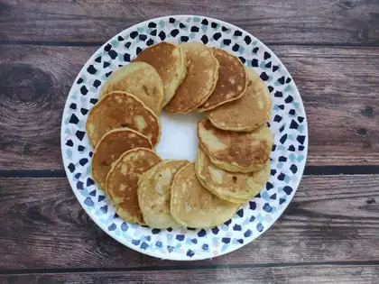 Banana milk cake