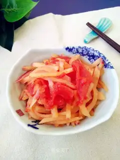 Carrot and tomato