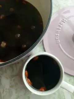 Sweet ginger date tea