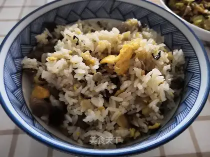 Pickled egg fried rice