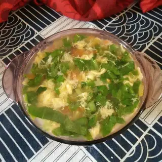 Wheat and mollow egg soup