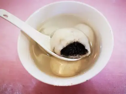Black sesame soup