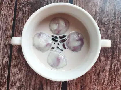 Red-bean milk turquoise