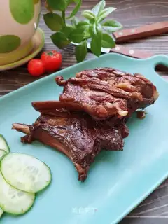 Red lamb chops