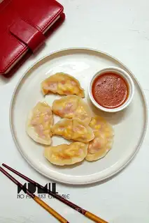 Tomato egg dumplings