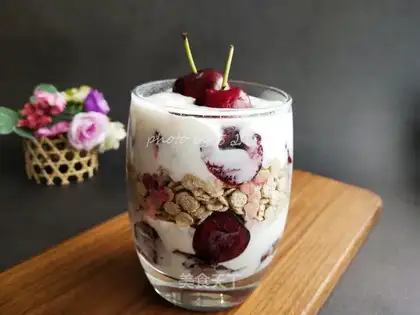 Car pickle yogurt salad