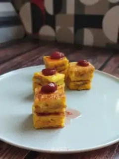 A simple strawberry cheesechurch